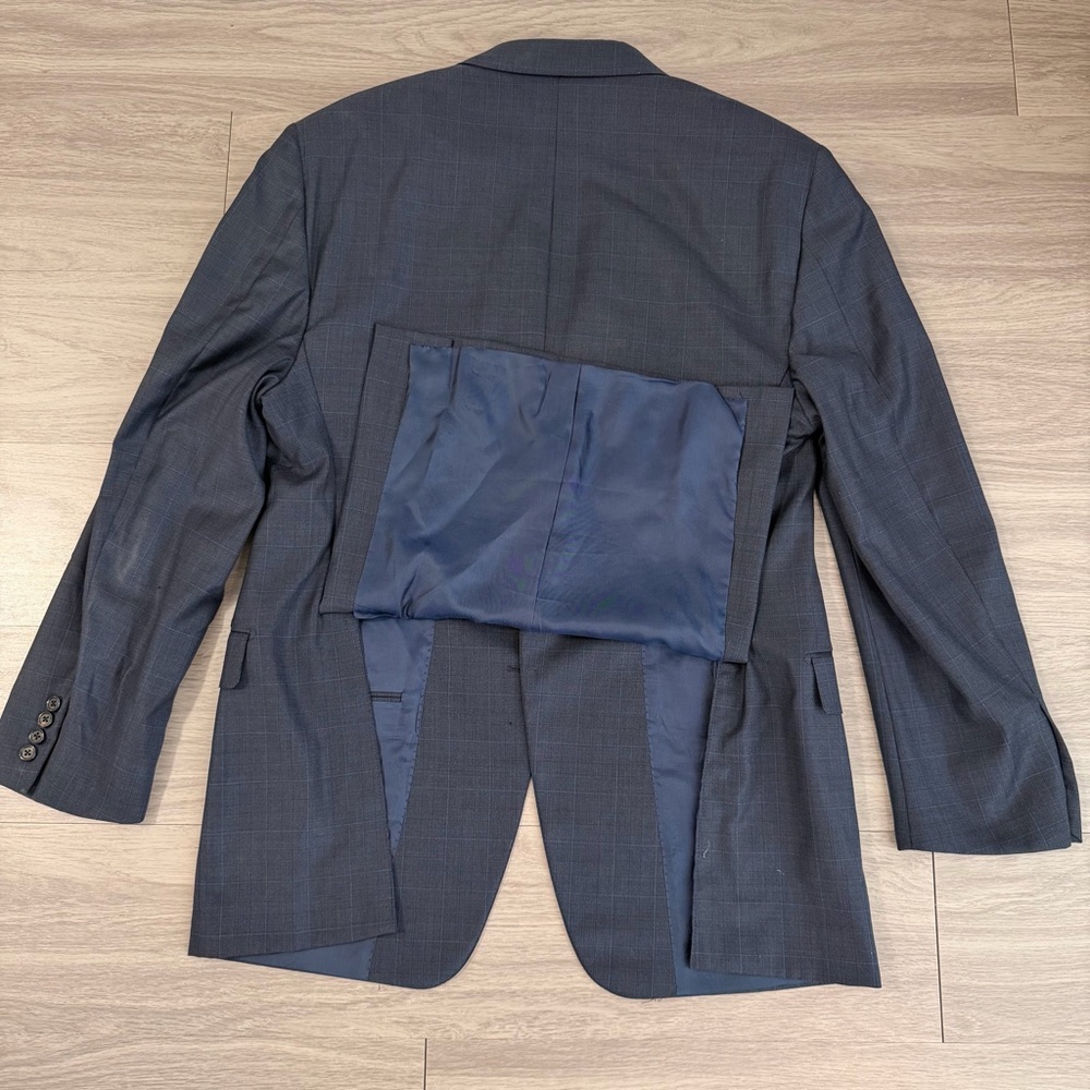 Hickey Freeman, Windowpane / Grid Pattern, 100% W… - image 4